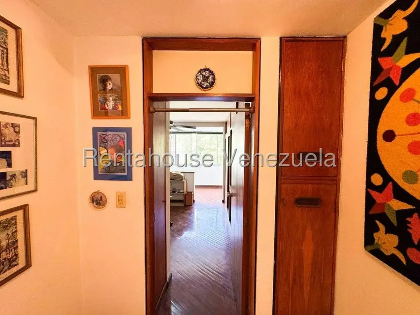 Casa (Multipes Niveles) en Venta en San Bernardino, Distrito Metropolitano - 38