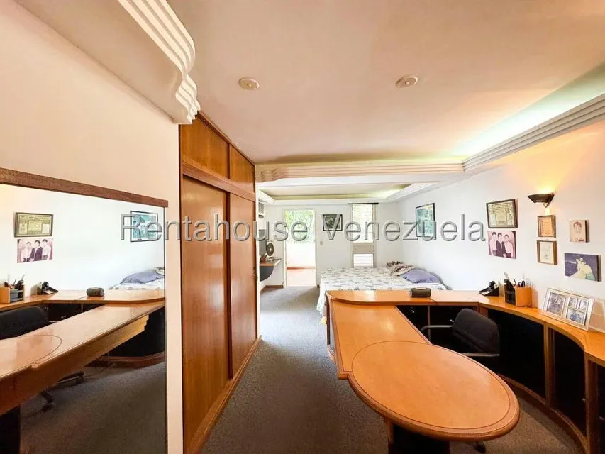 Casa (Multipes Niveles) en Venta en San Bernardino, Distrito Metropolitano - 46