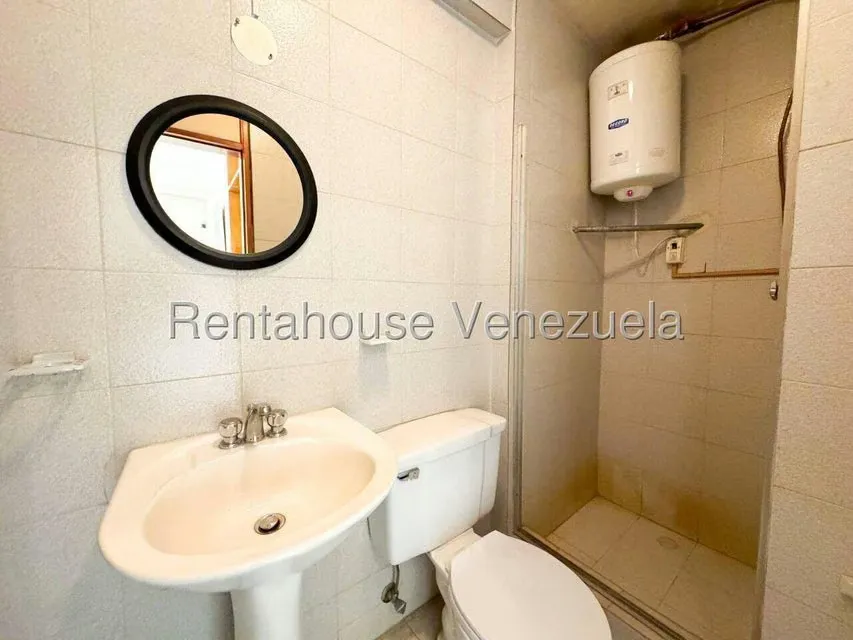 Casa (Multipes Niveles) en Venta en San Bernardino, Distrito Metropolitano - 81