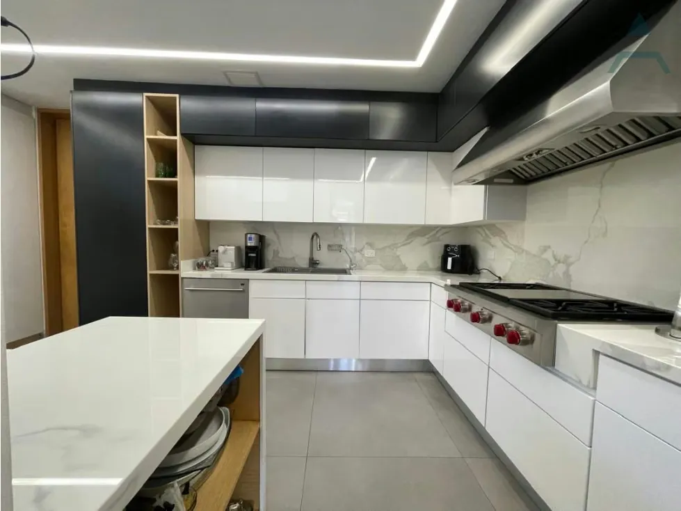 Se vende Apto PB 680m² 4h+1s/8b+1s/7p La Castellana - 17