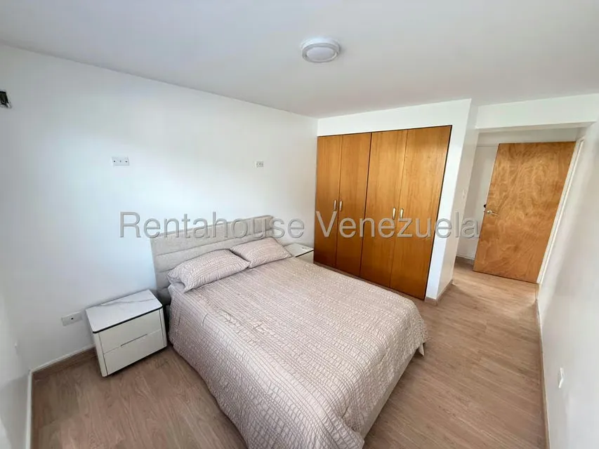 Apartamento (Penthouse) en Alquiler en Chuao, Distrito Metropolitano - 12