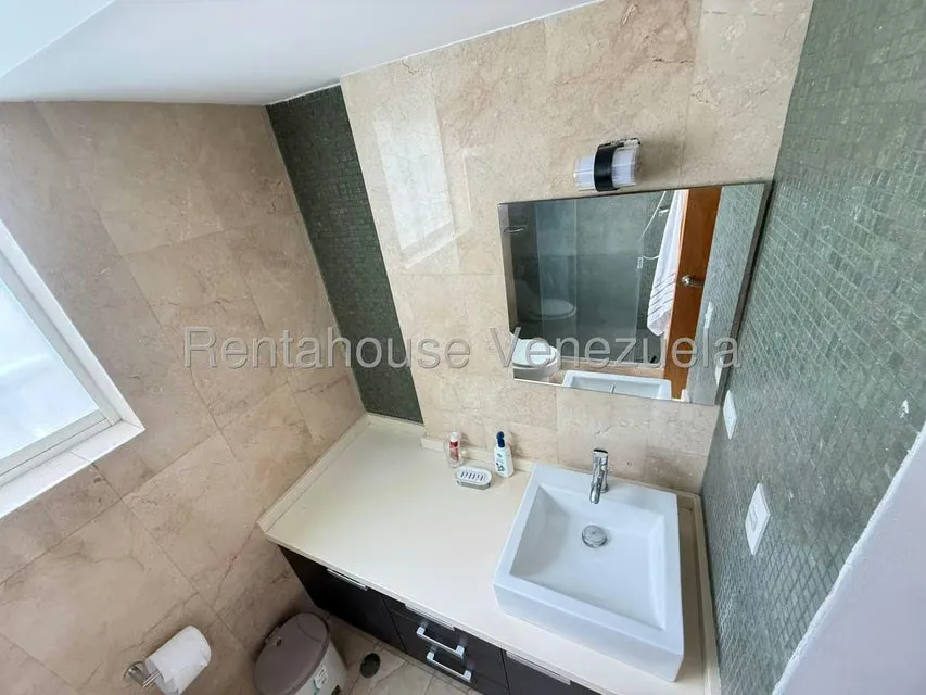 Apartamento (Penthouse) en Alquiler en Chuao, Distrito Metropolitano - 19