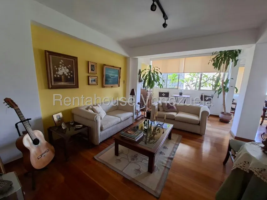 Apartamento (1 Nivel) en Venta en Macaracuay, Distrito Metropolitano - 2