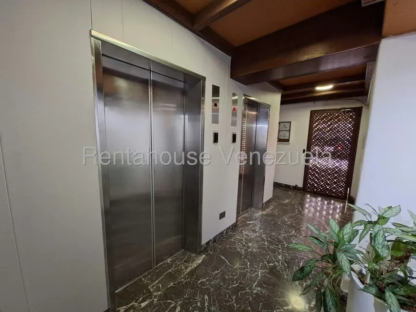 Apartamento (1 Nivel) en Venta en Macaracuay, Distrito Metropolitano - 24