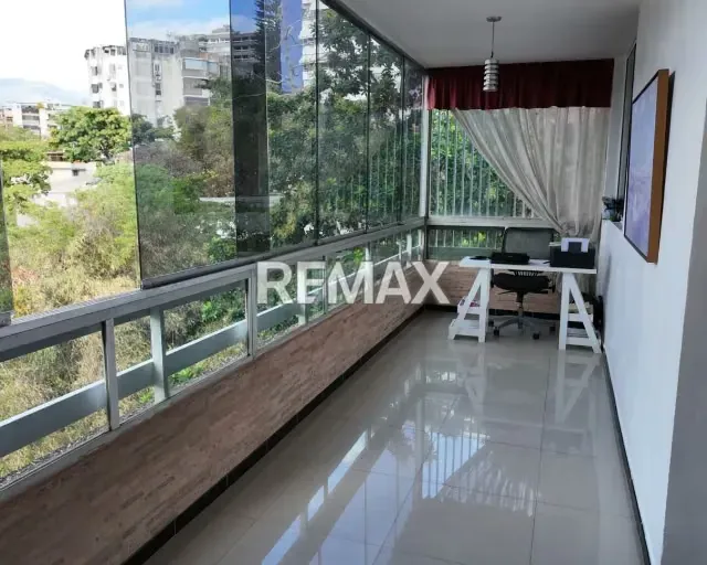APARTAMENTO EN ALQUILER COLINAS DE BELLO MONTE - 2