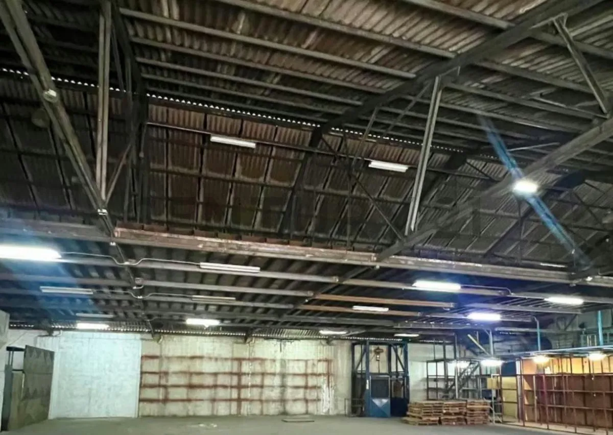 Galpon industrial de 1.600 m² en El Cementerio para carga - 10