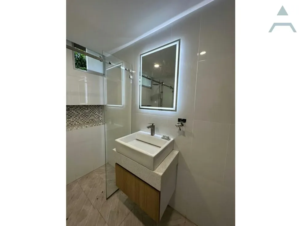 Se vende Apto 140m² 3h/2.5b/2p Chuao - 9