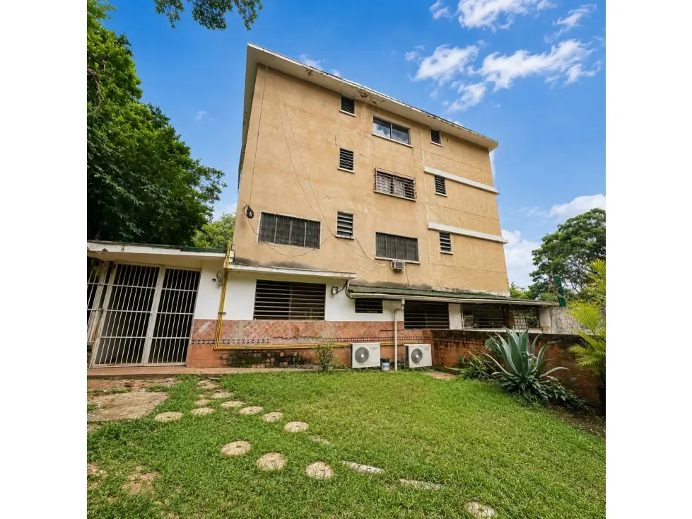 Se vende Edificio 1.055,09m² Lomas de Las Mercedes - 4