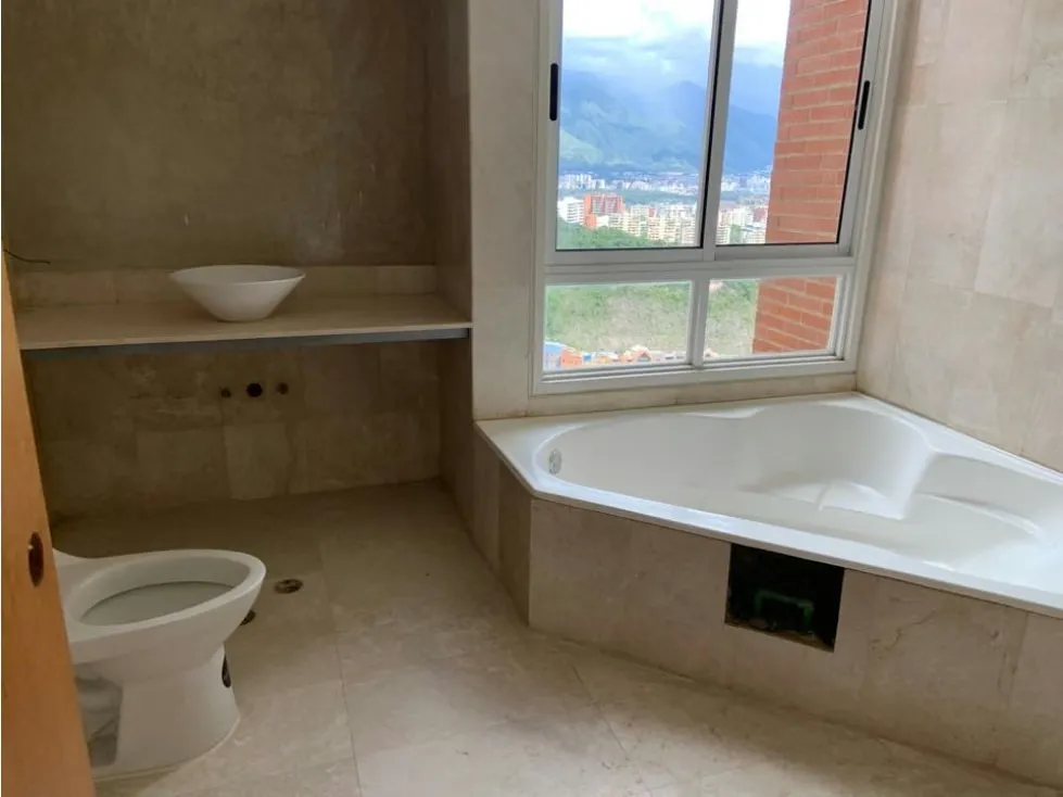 Vendo apto 318m2 3h+s/3.5b+s/5p Los Campitos 5185 - 7