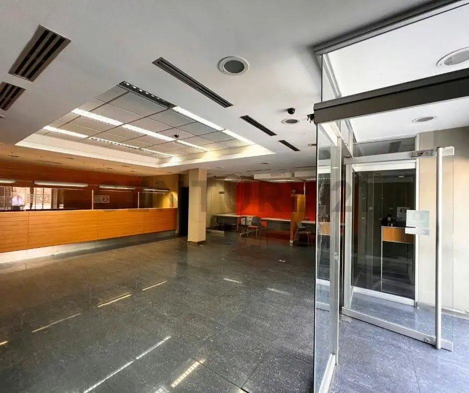 Sabana Grande Edificio Venta, la Esquina con Visibilidad que tu Negocio Necesita - 3