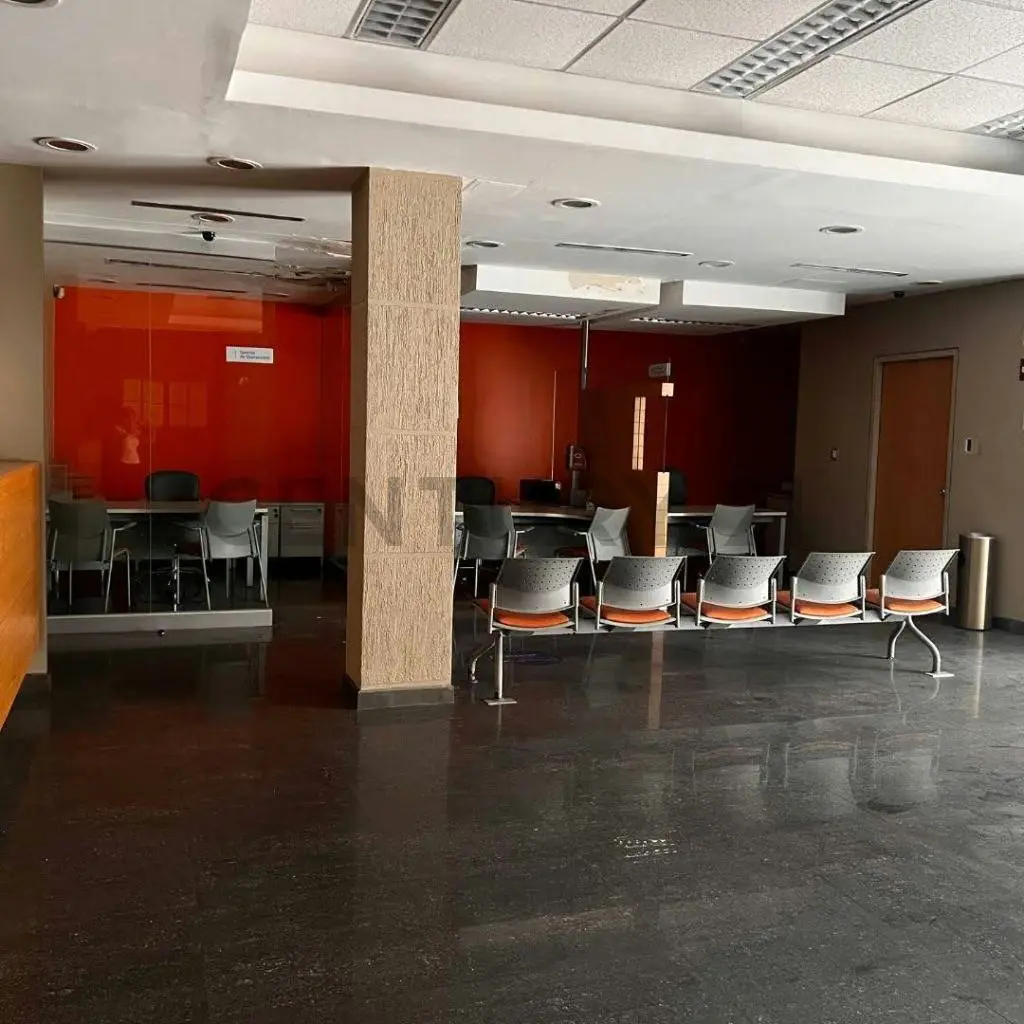 Sabana Grande Edificio Venta, la Esquina con Visibilidad que tu Negocio Necesita - 5