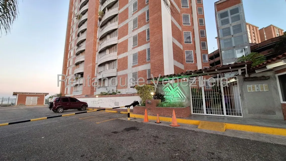 Apartamento (1 Nivel) en Venta en Miravila, Distrito Metropolitano - 2