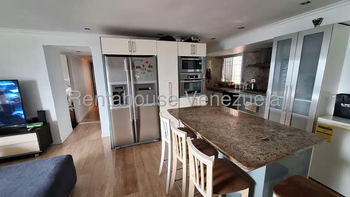 Apartamento (1 Nivel) en Venta en Miravila, Distrito Metropolitano - 4