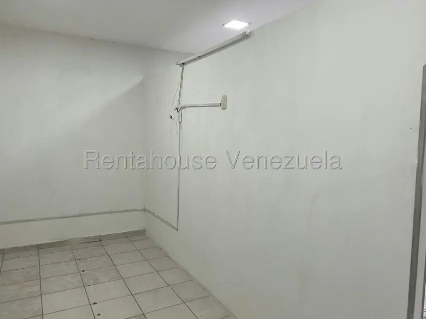 Local Comercial en Alquiler en Centro, Lara - 11