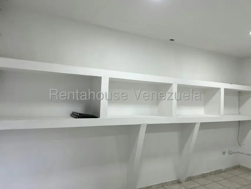 Local Comercial en Alquiler en Centro, Lara - 13