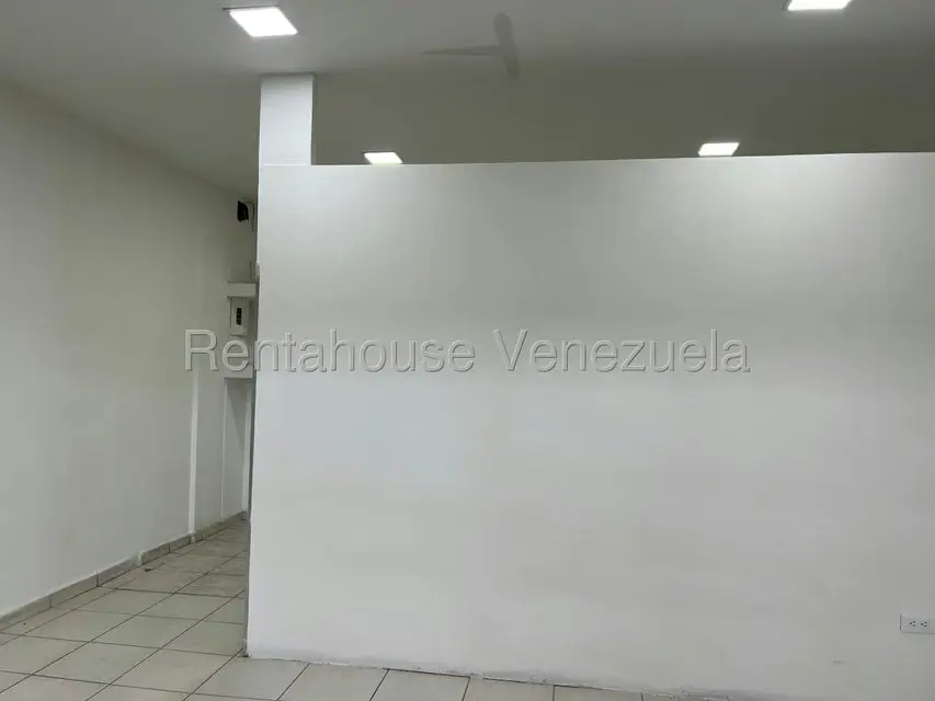 Local Comercial en Alquiler en Centro, Lara - 17