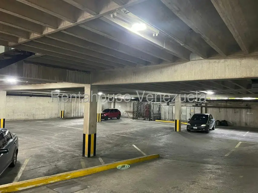 Local Comercial en Alquiler en Centro, Lara - 29