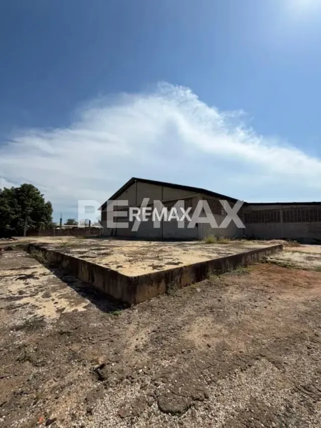 Galpón en venta en zona industrial sur - 20