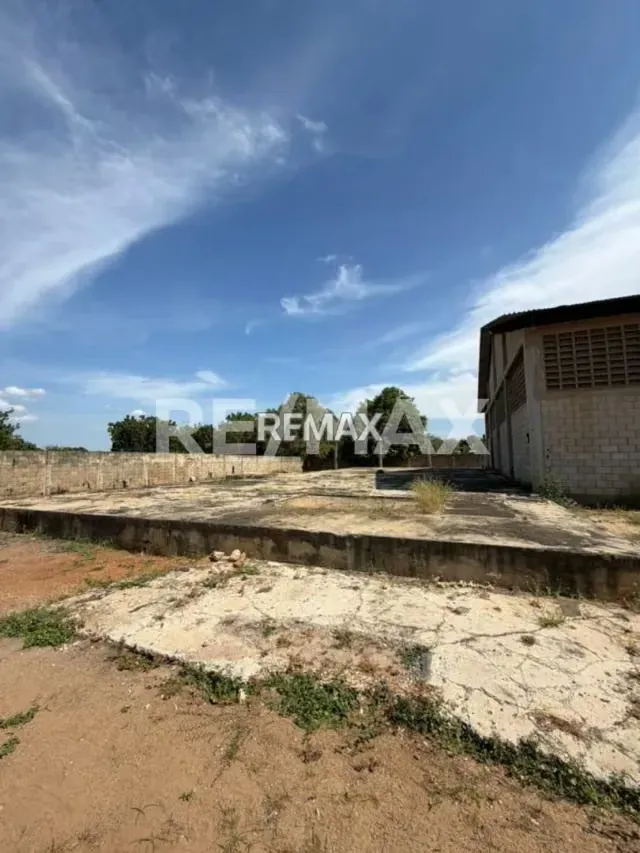 Galpón en venta en zona industrial sur - 10