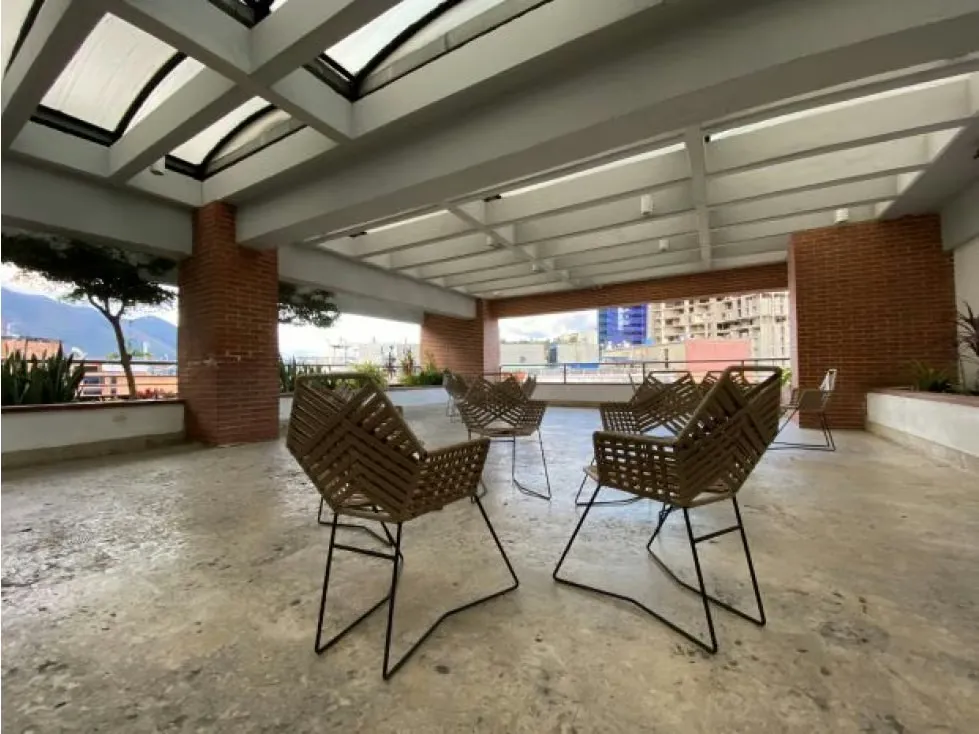 SE VENDE PENTHOUSE TRIPLEX EN LAS MERCEDES Anma - 16