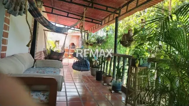 EN VENTA CASA EN EL MANZANO