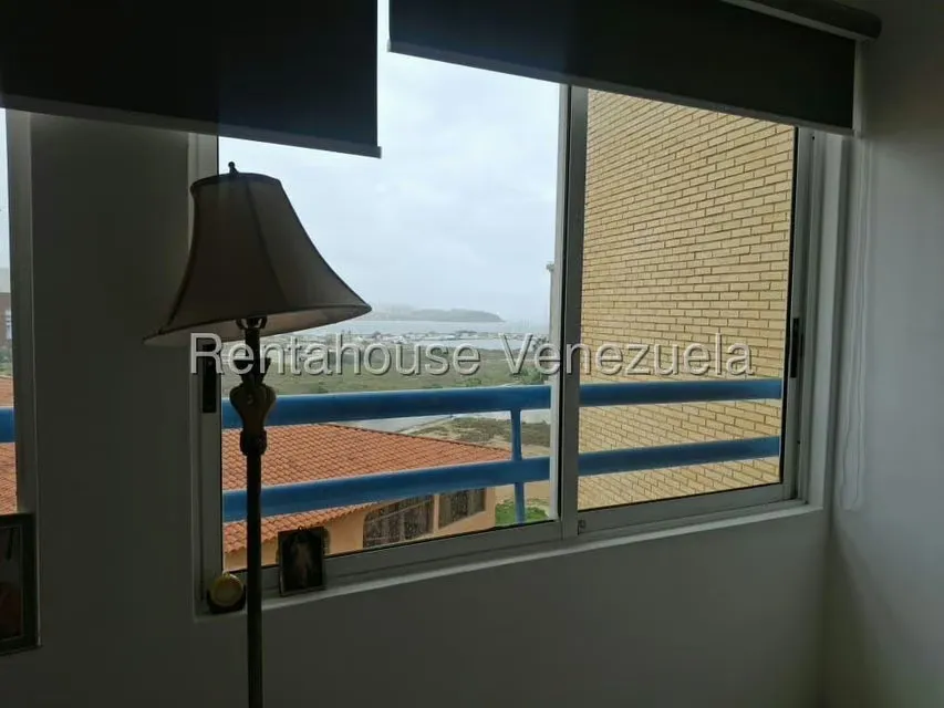 Apartamento (1 Nivel) en Venta en Costa Azul, Nueva Esparta - 19