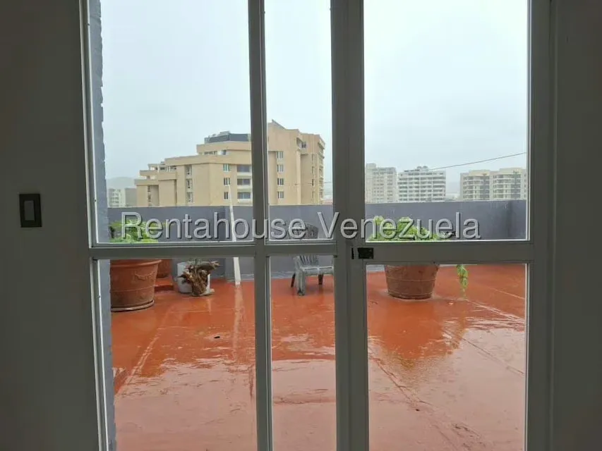 Apartamento (1 Nivel) en Venta en Costa Azul, Nueva Esparta - 21