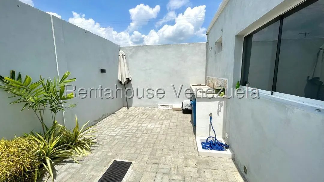 Casa (1 Nivel) en Venta en Terrazas de la Ensenada, Lara - 24