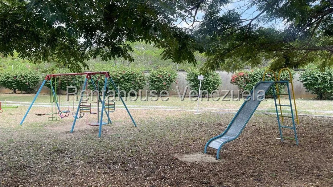Casa (1 Nivel) en Venta en Terrazas de la Ensenada, Lara - 26
