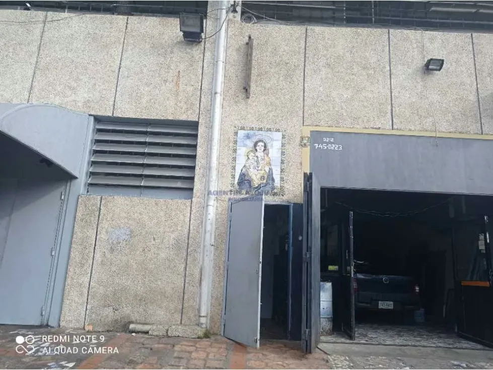 Vendo piso industrial 169m2 El Llanito 4827