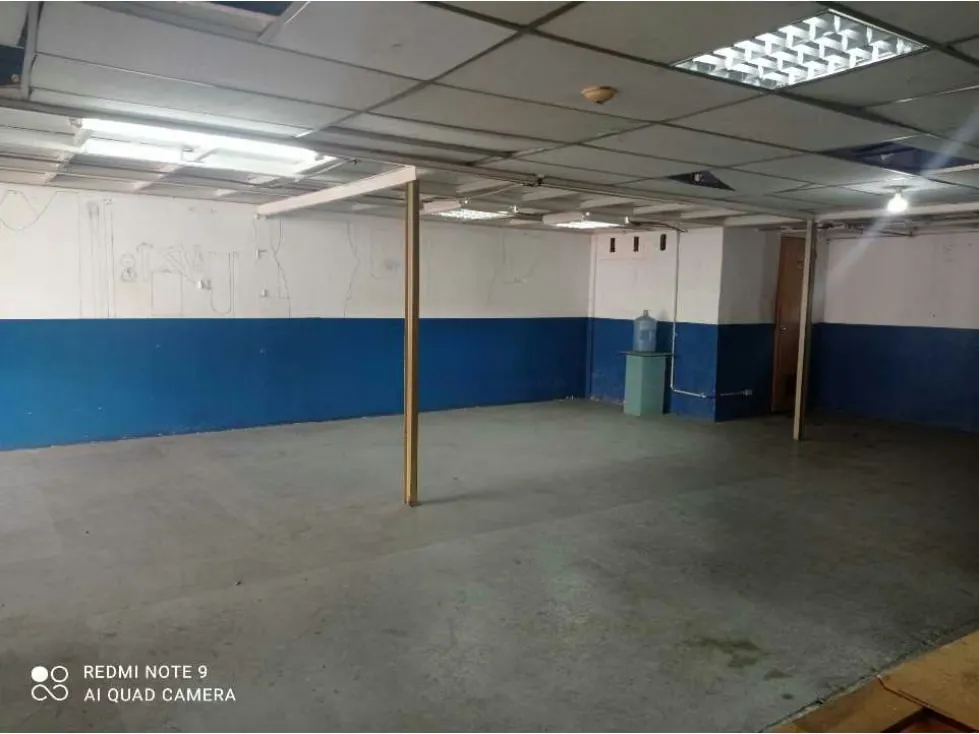 Vendo piso industrial 169m2 El Llanito 4827 - 3
