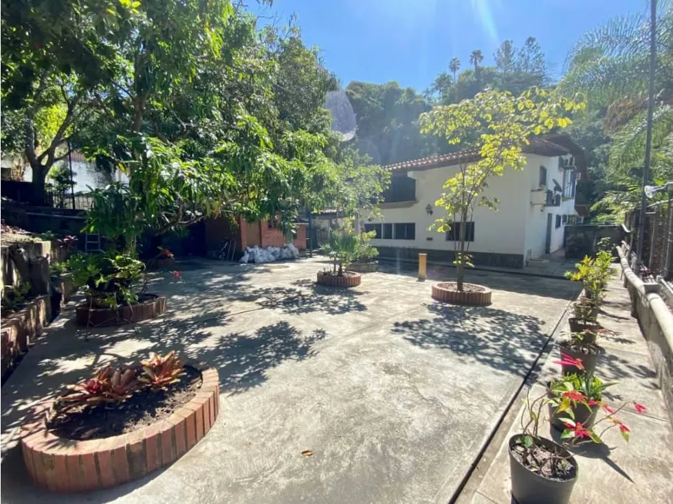 Se vende Casa 1900m² 10h+1s/8b+1s/17p , Caurimare - 4