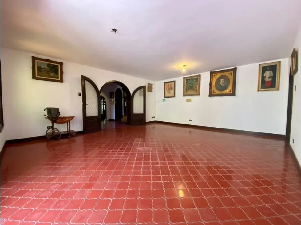 Se vende Casa 1900m² 10h+1s/8b+1s/17p , Caurimare - 6
