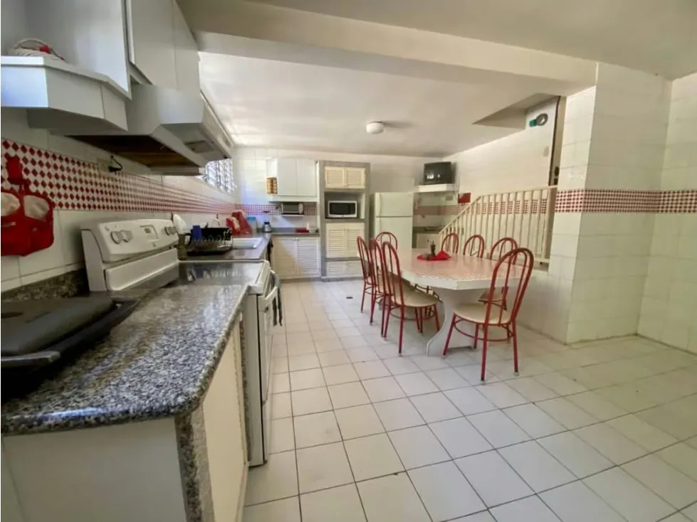 Se vende Casa 1900m² 10h+1s/8b+1s/17p , Caurimare - 9