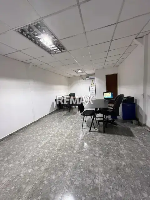 En Venta Local Av Luis Del Valle Garcia, Edif. Ofi Planet Center