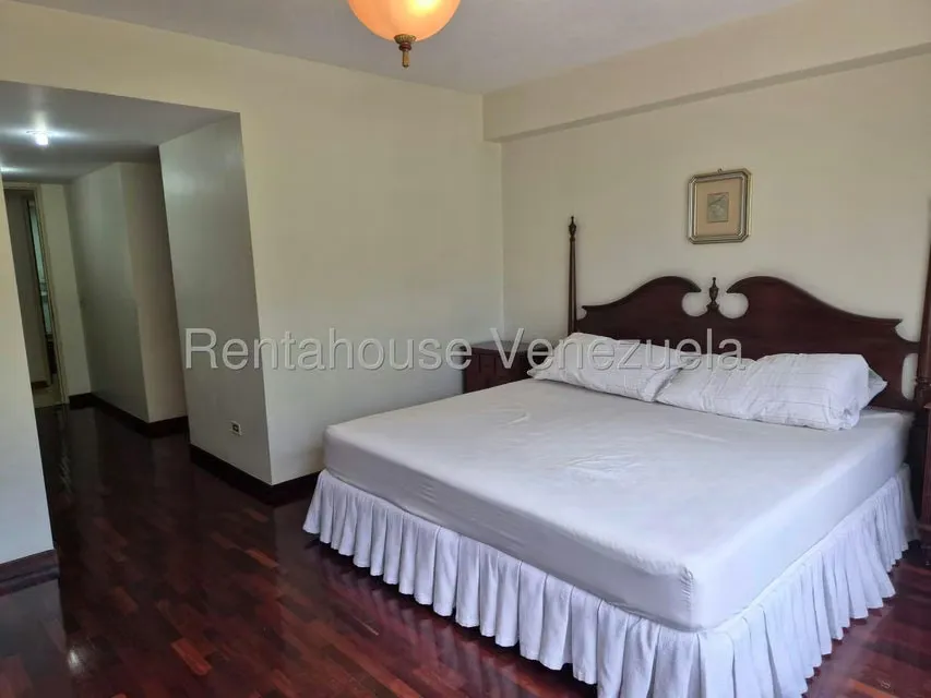 Apartamento (1 Nivel) en Alquiler en Colinas de Valle Arriba, Distrito Metropolitano - 14