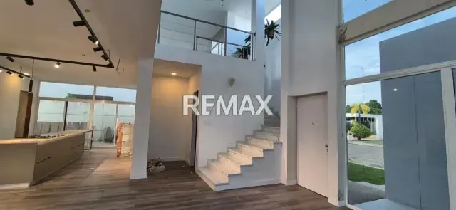 CASA EN ALQUILER EN CIUDAD OJEDA - 10
