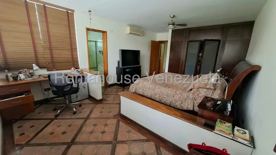 Casa (1 Nivel) en Venta en La Trinidad, Distrito Metropolitano - 35