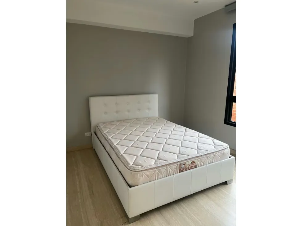 Alquilo apartamento calle cerrada 300m2 Colinas de Valle Arriba 5576 - 13