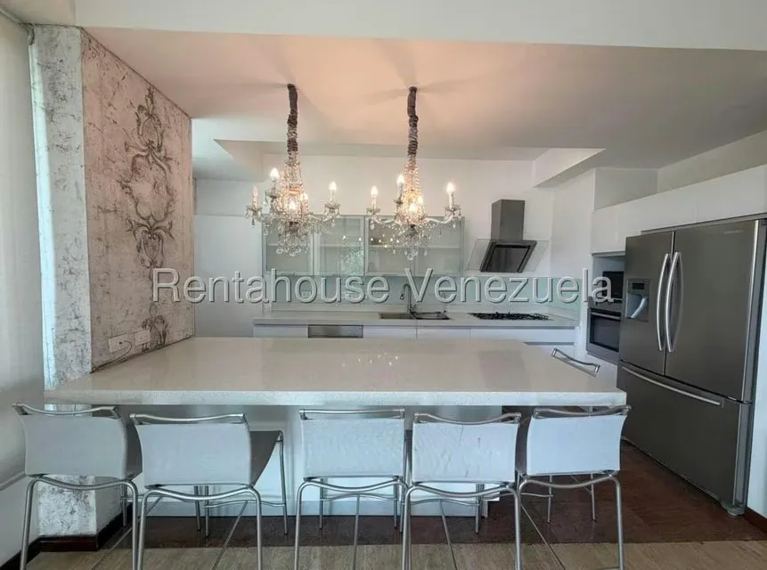 Apartamento (1 Nivel) en Alquiler en Las Mesetas de Santa Rosa de Lima, Distrito Metropolitano - 6