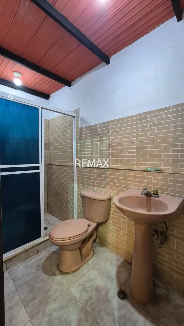 En Alquiler Galpón + Apartamento anexo en Caneyes: - 4