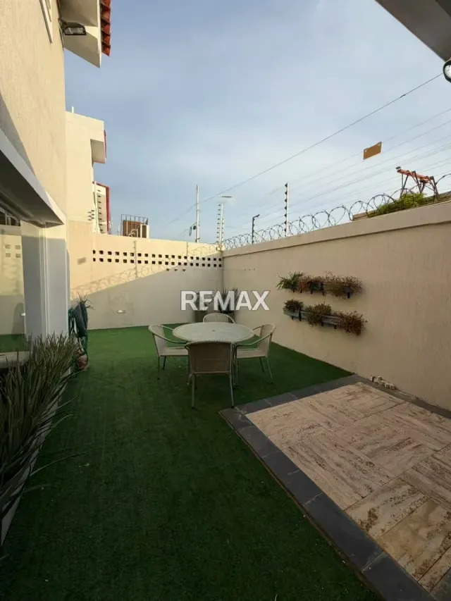 Townhouse en Venta Villa Hermosa Sector Canta Claro - 15