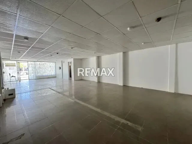 Local Comercial en Venta. Centro de Punto Fijo - 10