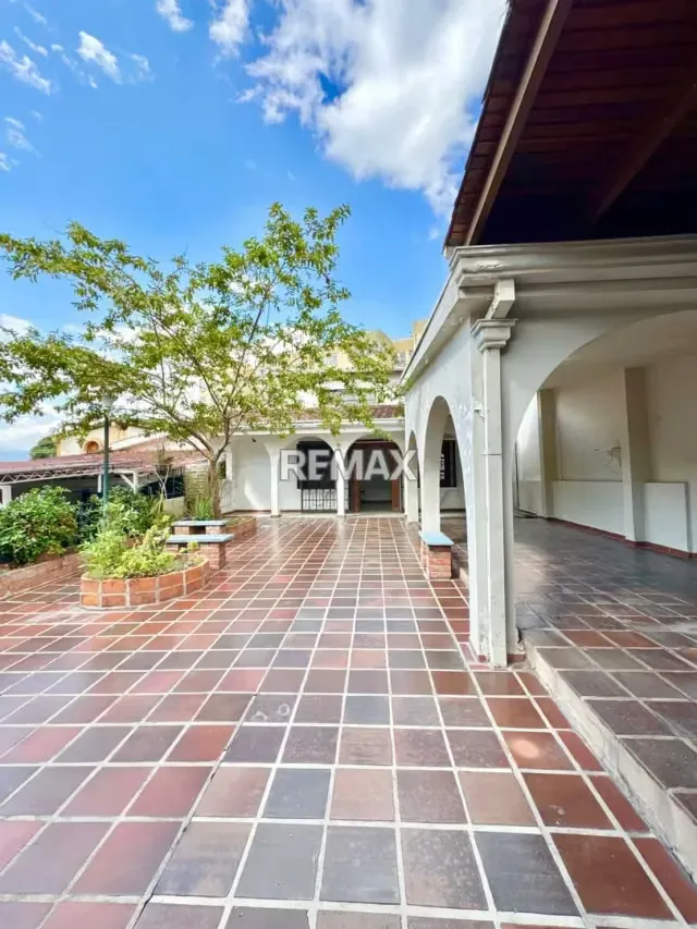 CASA EN ALQUILER EN PUEBLO NUEVO - 2