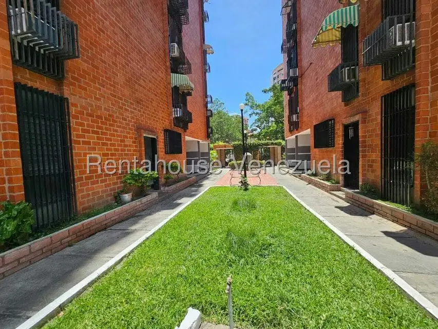 Apartamento (1 Nivel) en Venta en San Jacinto, Aragua - 3