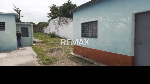 En alquiler terreno para taller mecánico, autolavado. - 4