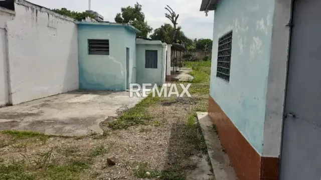 En alquiler terreno para taller mecánico, autolavado. - 5