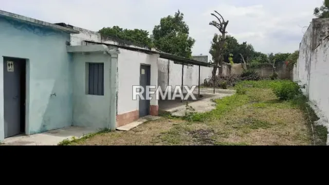 En alquiler terreno para taller mecánico, autolavado. - 6