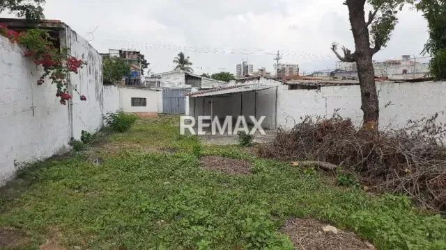 En alquiler terreno para taller mecánico, autolavado. - 9