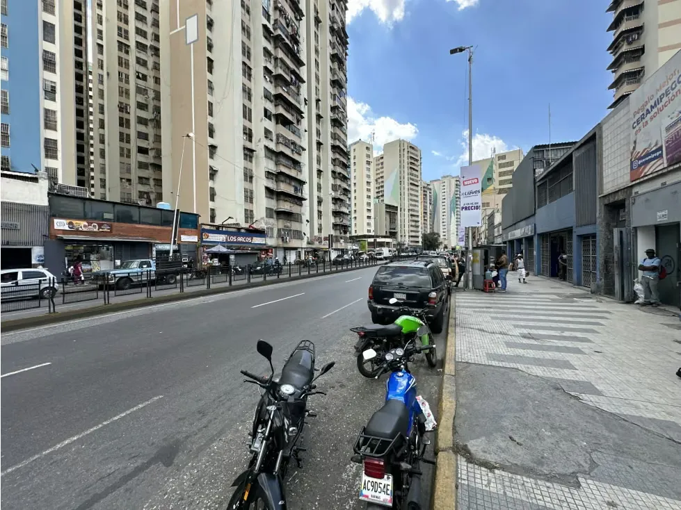Alquilo local comercial 34m2 San Martin 9476 - 6
